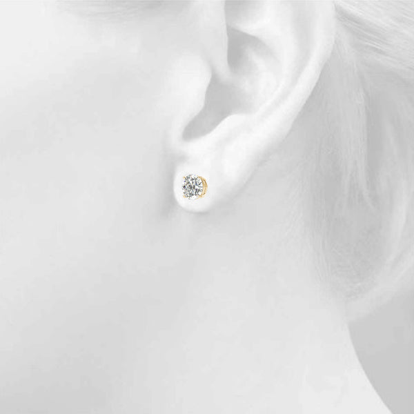 18K Yellow Gold / Round 4 Prong Stud Earring