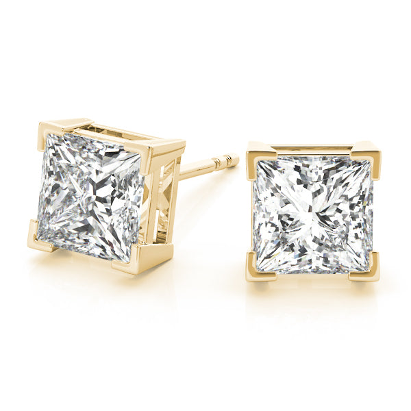 18K Yellow Gold / Princess 4 Prong Stud Earring